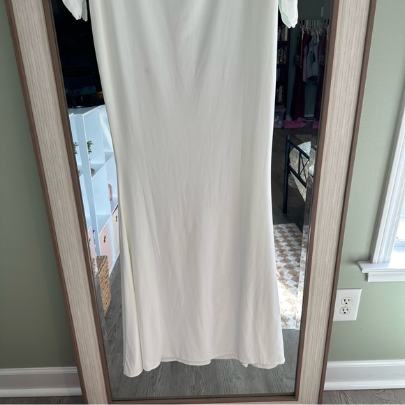 NWT CLUB L London Pretty Perfect White Maternity Ruched Mesh Bardot Maxi Dress - Picture 5 of 12